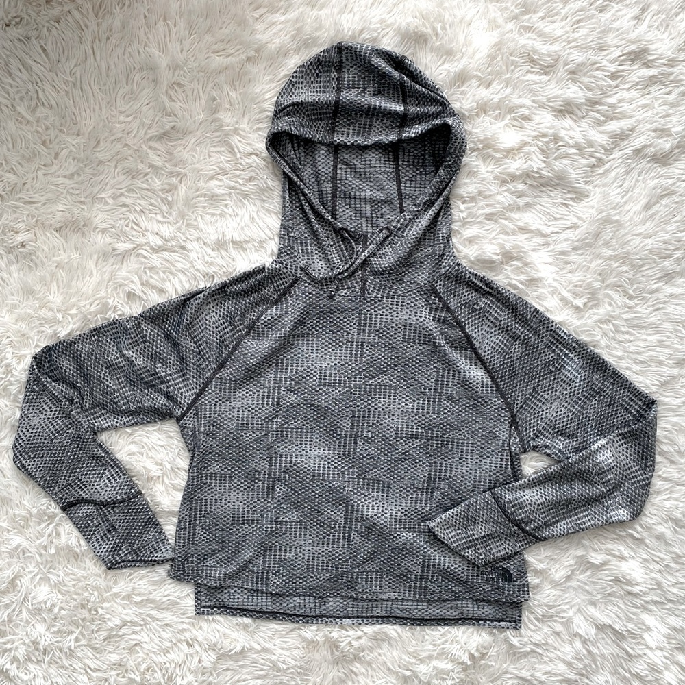 The North Face FlashDry Hoodie in Snake, size M